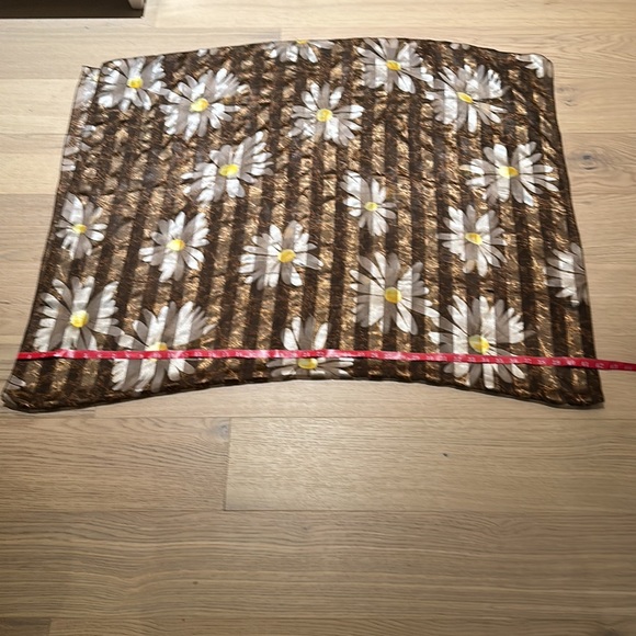 Beautiful Beach Wrap - Picture 3 of 5